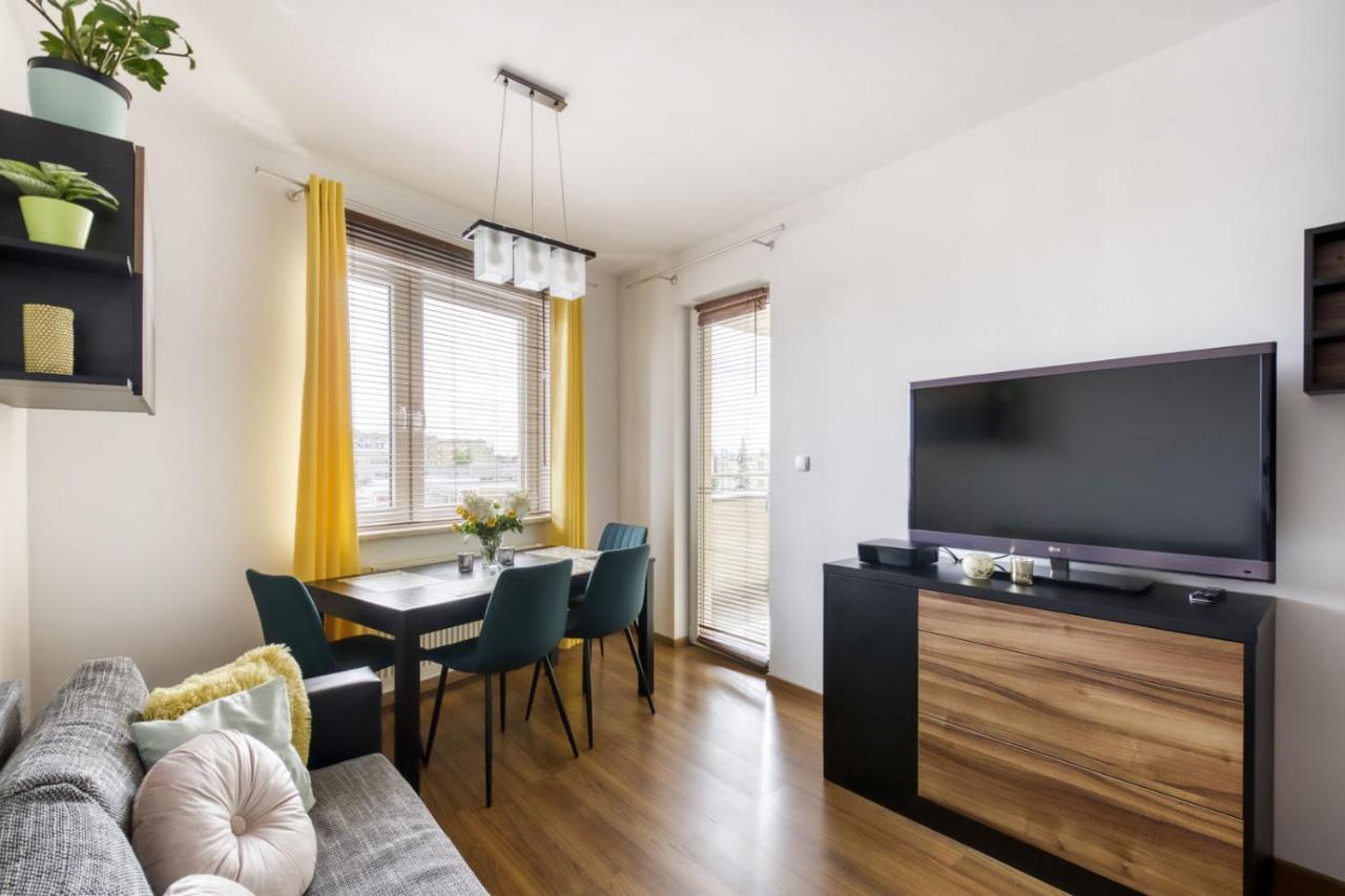 Gama Home Wyspowa 1 Varşovia Exterior foto